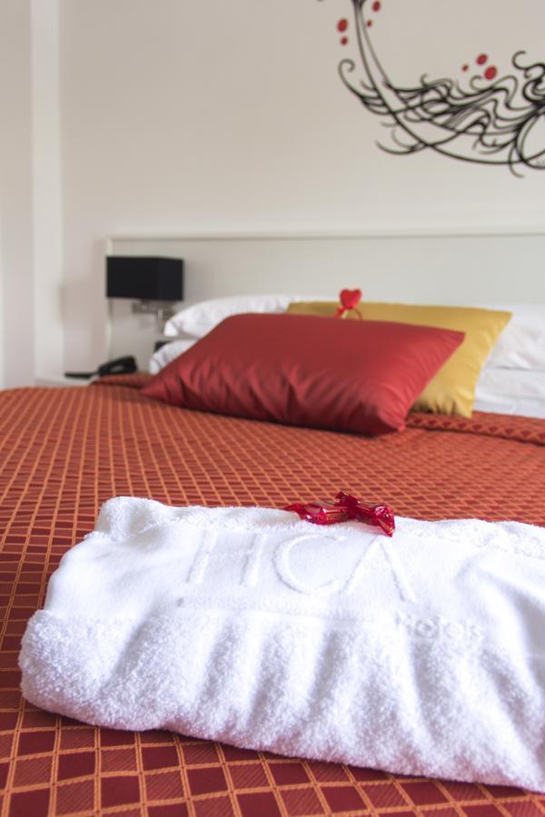 Hotel Villa Chiara Terracina Esterno foto