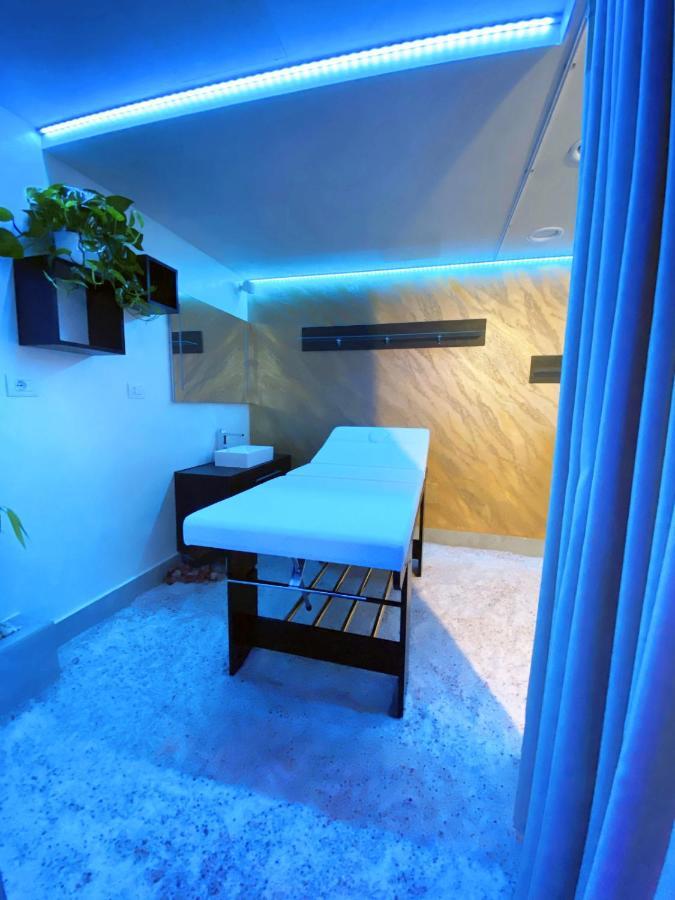 Hotel Villa Chiara Terracina Esterno foto